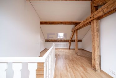 Rue Henri-Christiné – 3,5 pièces d'env. 70.6 m² au 5ème étage & combles aménagés