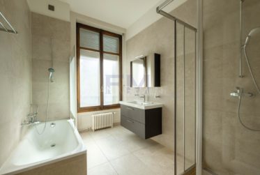 Boulevard des Philosophes – 4 pièces d'env. 122 m² au 2ème étage