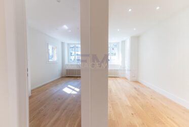 Rue des Cèdres – Bureau d'env. 62 m² au 1er sous-sol