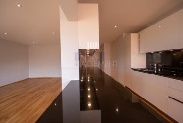 Route de Frontenex – 5 pièces d’env. 103 m² au 5e étage