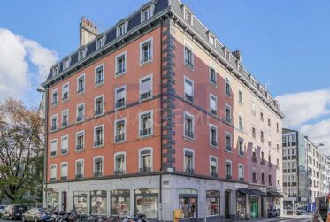 1 Bedrooms Flat