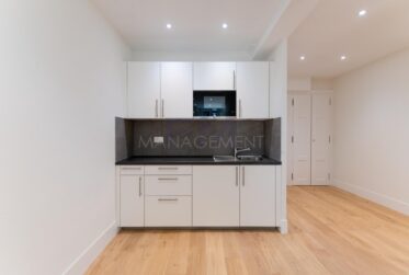Rue des Cèdres – Bureau d'env. 62 m² au 1er sous-sol