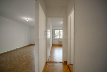 3 Bedrooms Flat