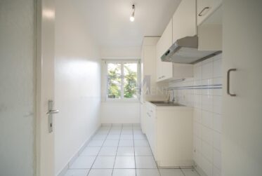 3 Bedrooms Flat