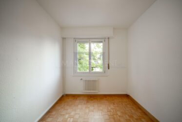 3 Bedrooms Flat